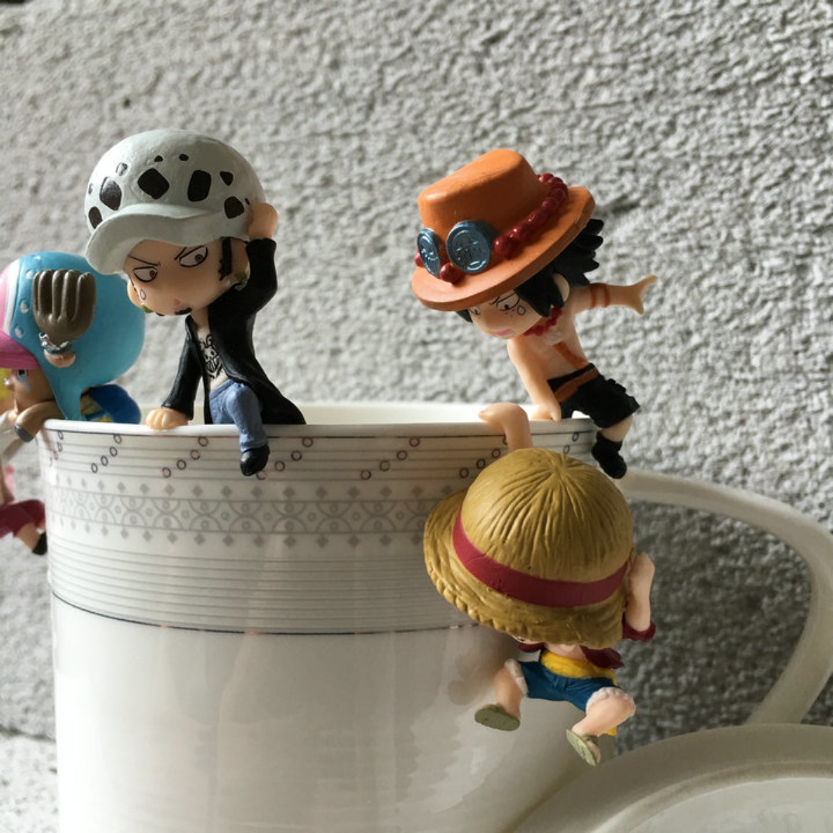 Mainan Kapsul Anime One Piece  - Capsule Toy Gashapon ulasan dan harga